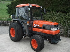 Kubota L4200